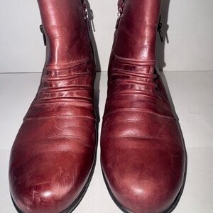 EARTH PEGASUS MERLOT LEATHER ANKLE BOOTIES SIDE ZIPPER BURGENDY WOMENS SZ 7 B